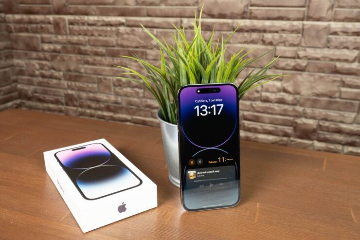 iPhone 14 — время работы. Возможно, Apple стоило сделать больше настроек для Always On Display в новых прошках. iPhone 14 — время работы. Возможно, Apple стоило сделать больше настроек для Always On Display в новых прошках. Фото.