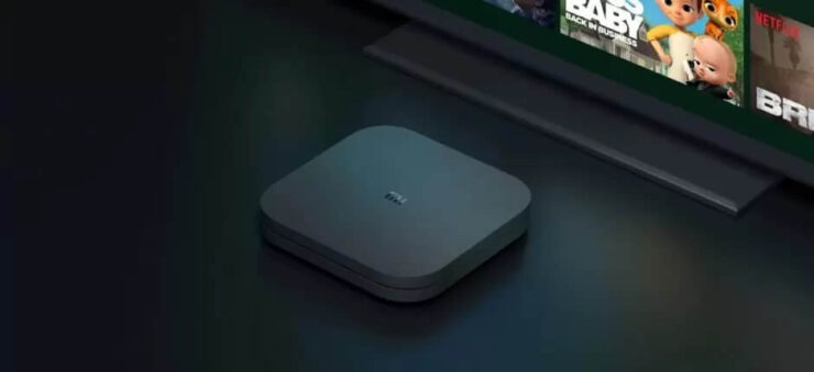 ТВ-приставка Xiaomi. Xiaomi Mi Box S внешне очень сильно похожа на Apple TV. Фото.