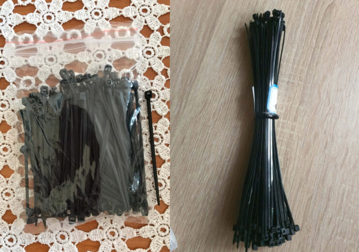 Стяжки для проводов. Эти стяжки позволят содержать ваши провода в порядке. Стяжки для проводов. Эти стяжки позволят содержать ваши провода в порядке. Фото.