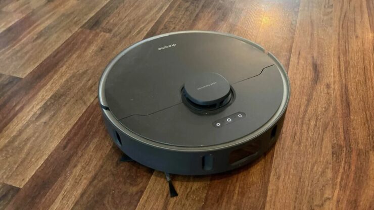 Dreame Bot Z10 Pro — один из самых продвинутых роботов-пылесосов на рынке. Фото.