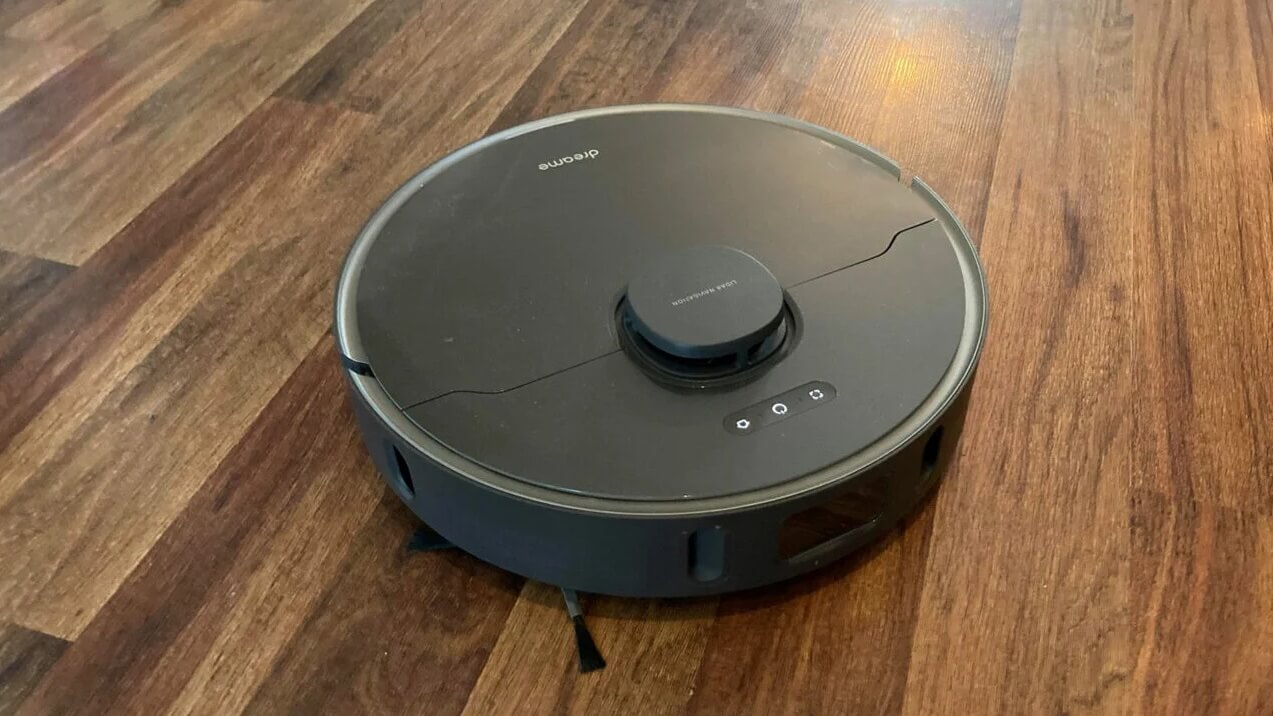 Dreame Bot Z10 Pro — один из самых продвинутых роботов-пылесосов на рынке. Фото.