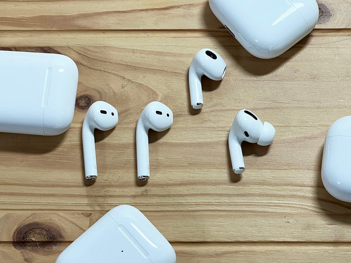 Should I buy AirPods 2 in 2022. Don't overspend - buy AirPods 2!  A photo.