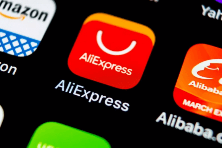 Быстрая зарядка для телефона. Последнее время из-за большого наплыва желающих что-то купить приложение и сайт AliExpress периодически глючат. Фото