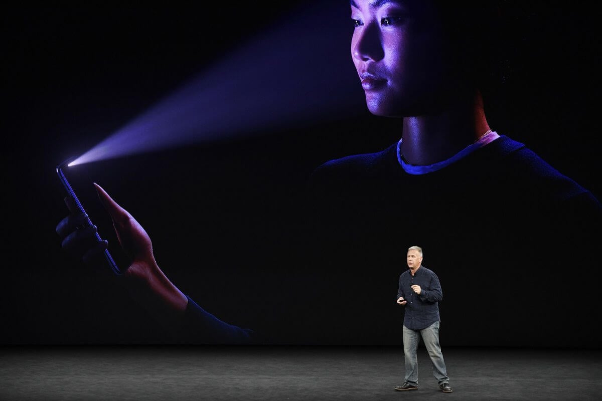 Why do you need a Neural Engine? On the iPhone X, the neural processor was mainly used only for Face ID. A photo.