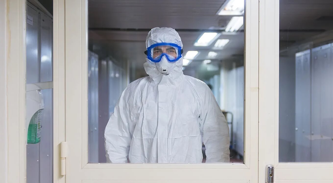 COVID-19 испортил Foxconn все планы. Фото.