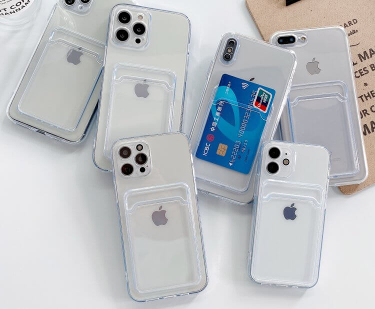 Чехол на Айфон с кармашком. Благодаря такому кармашку банковскую карту можно достать и использовать в любой момент. Фото