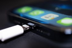 Зарядка iPhone