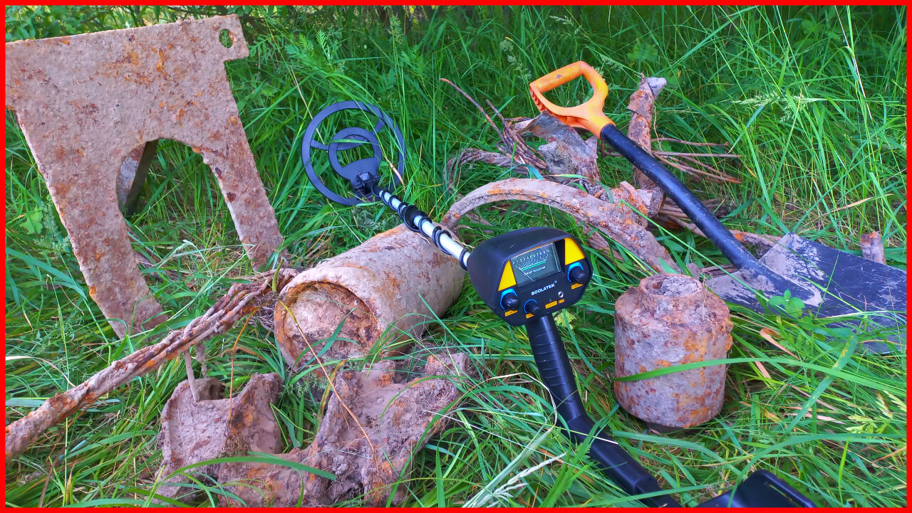 Металлоискатель — это не игрушка. Но стоит почти так же дёшево. Фото.