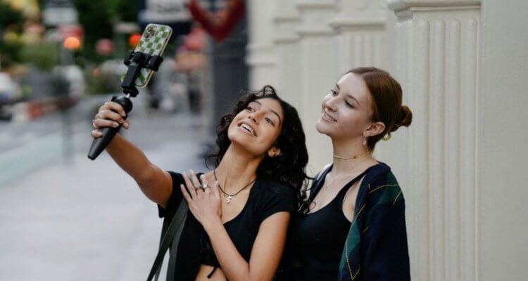 Как делать фото на Айфон без рук. Лучшие способы. Как делать фото на Айфон без рук. Лучшие способы. Фото.