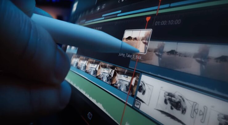 DaVinci Resolve — iPad. Интерфейс адаптирован под использование Apple Pencil. Фото.