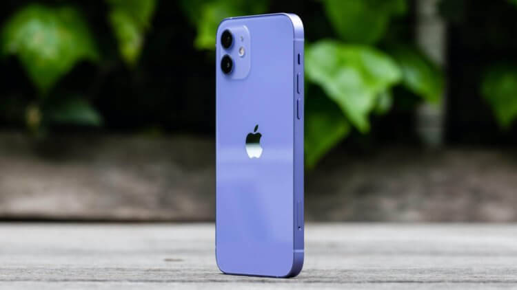 Какой Айфон купить в 2022. А если получится урвать “двенашку” вот такого цвета, то это будет вообще круто. Фото.