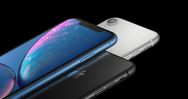 Даже при наличии Touch ID вырез в экране все равно остался бы. Фото.
