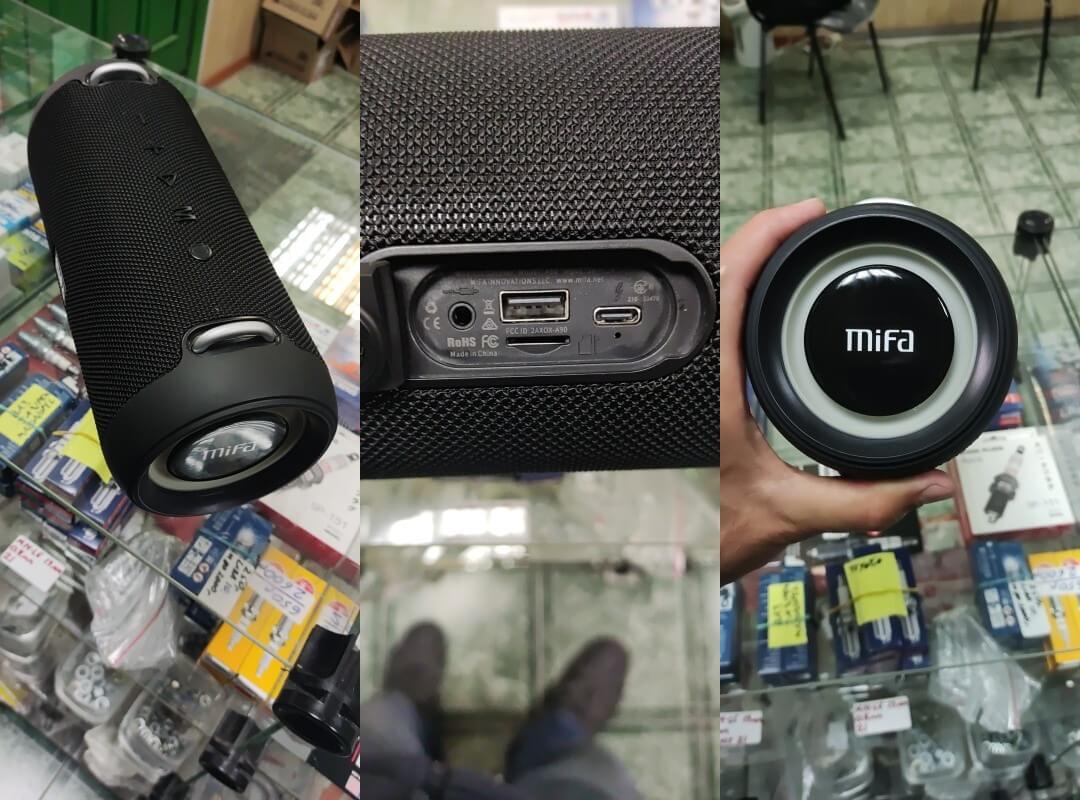 Колонка поддерживает воспроизведение через USB и с карты памяти. Фото.