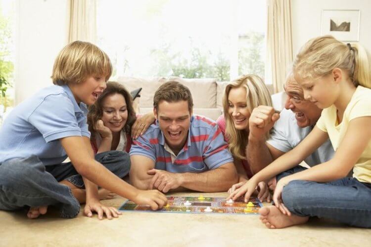 Настольные игры для всей семьи | Купить семейные настольные игры для детей и взрослых - Hobby Games