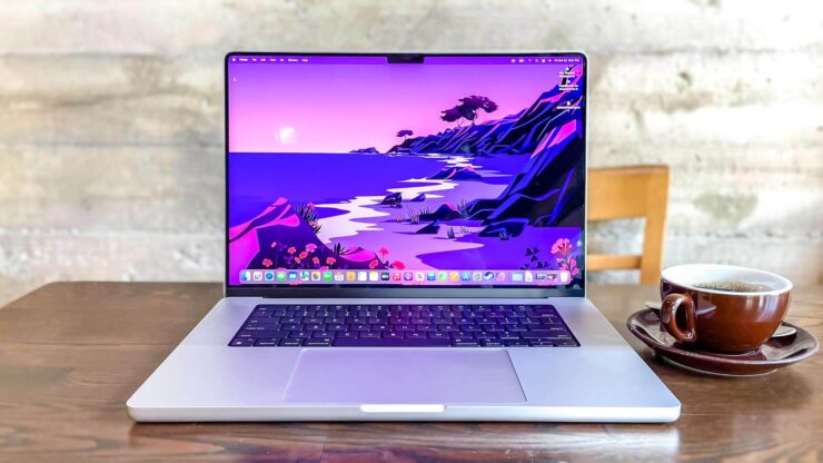 MacBook Pro 14 и 16″ подешевеют, но не раньше весны. Фото.