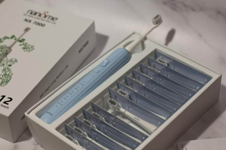 Насадки для зубной щетки. Все запасные насадки сразу идут в комплекте с щеткой. Насадки для зубной щетки. Все запасные насадки сразу идут в комплекте с щеткой. Фото.