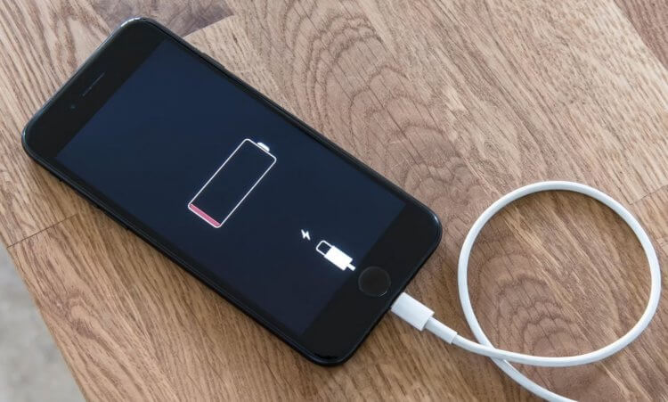Apple опять все сломала. Вот что будет с батареей Айфона после установки iOS 16.3.1. Фото.