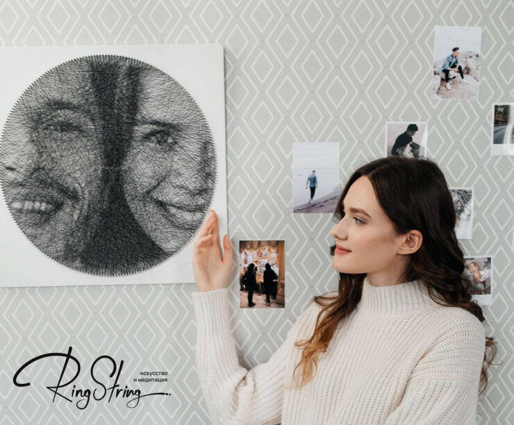 Картина нитью, которая понравится всем. Такого портрета точно ни у кого не будет. Фото.