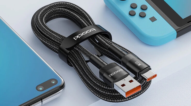 Кабель с поддержкой быстрой зарядки. Этот кабель поддерживает зарядку на мощности до 100 Вт. Фото.