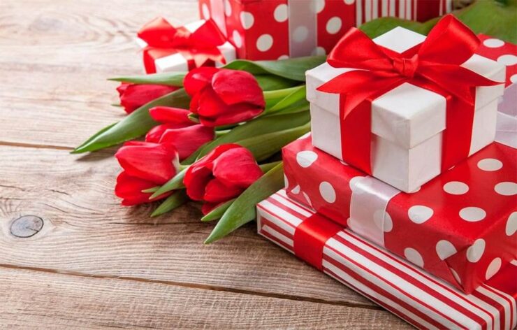 Крутые подарки на 8 марта, которые не стыдно подарить любимым. Одними цветами на 8 марта ограничиваться не стоит. Крутые подарки на 8 марта, которые не стыдно подарить любимым. Одними цветами на 8 марта ограничиваться не стоит. Фото.