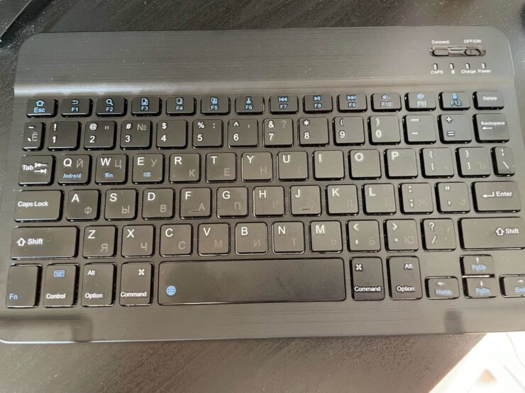 Беспроводная клавиатура и мышь. К клавиатуре даже не придется привыкать. Все кнопки находятся на своих местах. Беспроводная клавиатура и мышь. К клавиатуре даже не придется привыкать. Все кнопки находятся на своих местах. Фото.