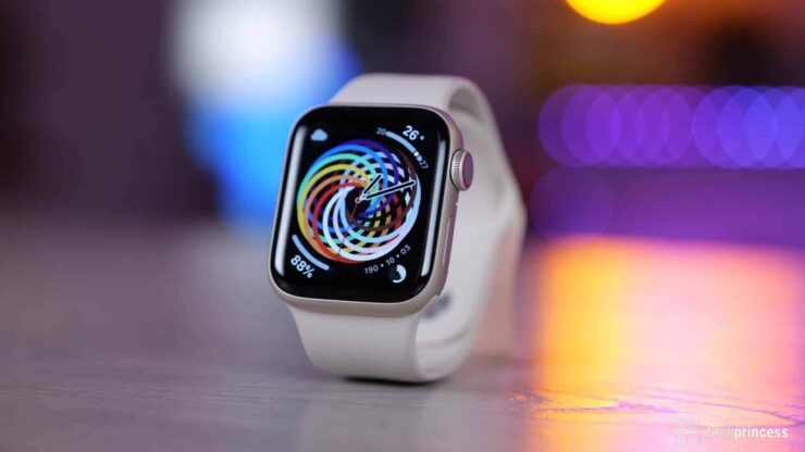 Какие Apple Watch выбрать в 2023. Apple Watch SE 2 — самые выгодные часы Apple за свои деньги. Фото.