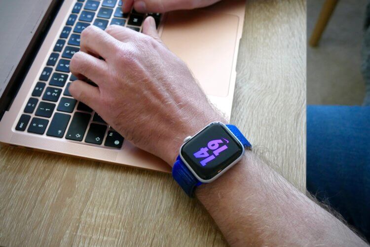 Почему Apple Watch SE 2 — лучшие часы Apple прямо сейчас. Фото.