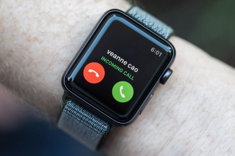 Макбук с SIM-картой. Apple Watch при использовании сотовых данных теперь не будут разряжаться на глазах. Правда, для России это неактуально. Фото.