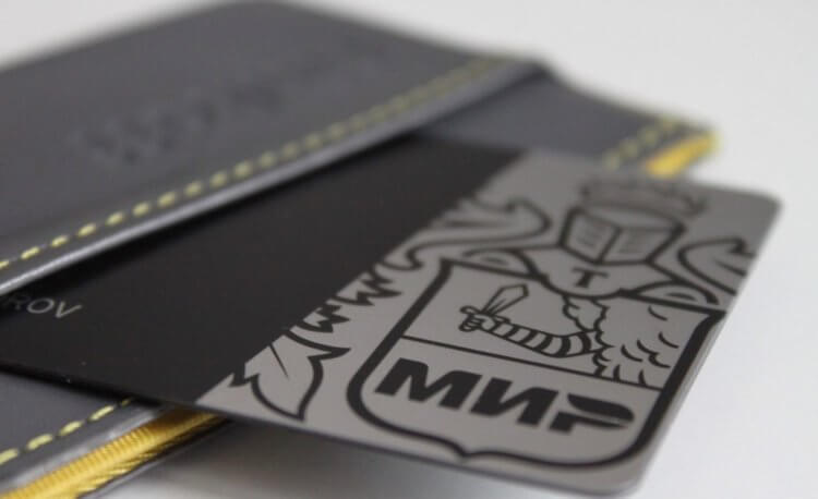 Как создать виртуальную карту Тинькофф на Айфоне и зачем она нужна. Фото.