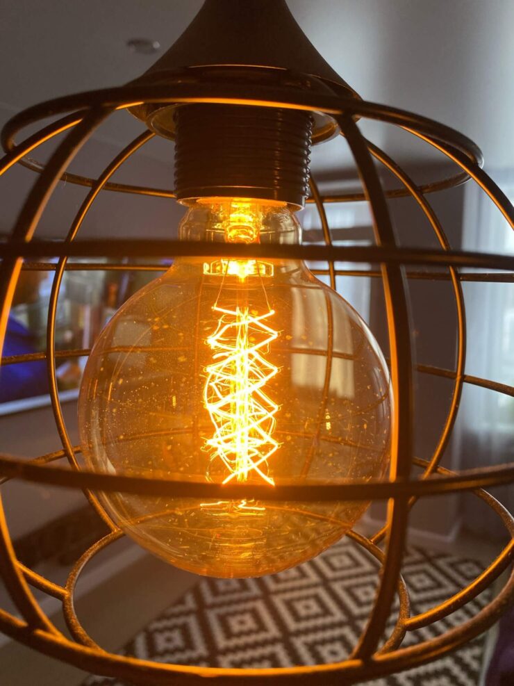 Лампа накаливания Эдисона. Лампы Эдисона смотрятся очень круто. Лампа накаливания Эдисона. Лампы Эдисона смотрятся очень круто. Фото.