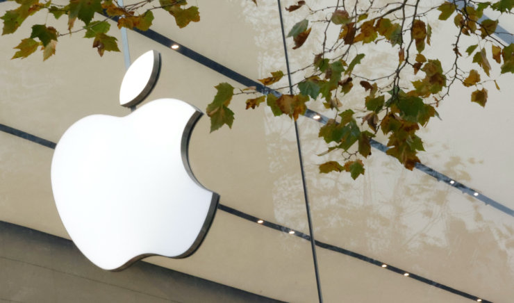 30 мая 1999 года. Когда у Apple не было своих магазинов, она выходила из ситуации по-другому. 30 мая 1999 года. Когда у Apple не было своих магазинов, она выходила из ситуации по-другому. Фото.