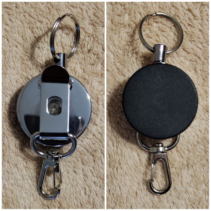 Брелок для пропуска и ключей. Этот брелок очень полезен и удобен для ношения пропусков, бейджей и ключей. Брелок для пропуска и ключей. Этот брелок очень полезен и удобен для ношения пропусков, бейджей и ключей. Фото.