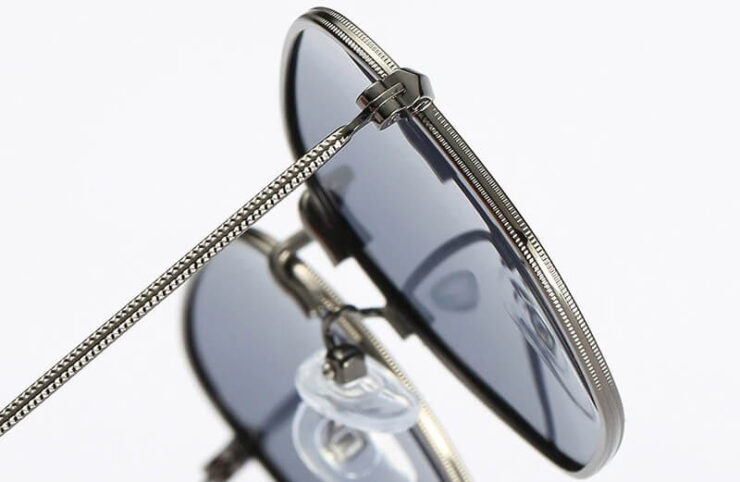 Недорогие солнцезащитные очки. Стильные очки — признак хорошего образа. Недорогие солнцезащитные очки. Стильные очки — признак хорошего образа. Фото.