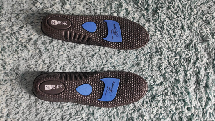 Мягкие стельки для обуви. Комфортные стельки — залог удобной обуви. Мягкие стельки для обуви. Комфортные стельки — залог удобной обуви. Фото.