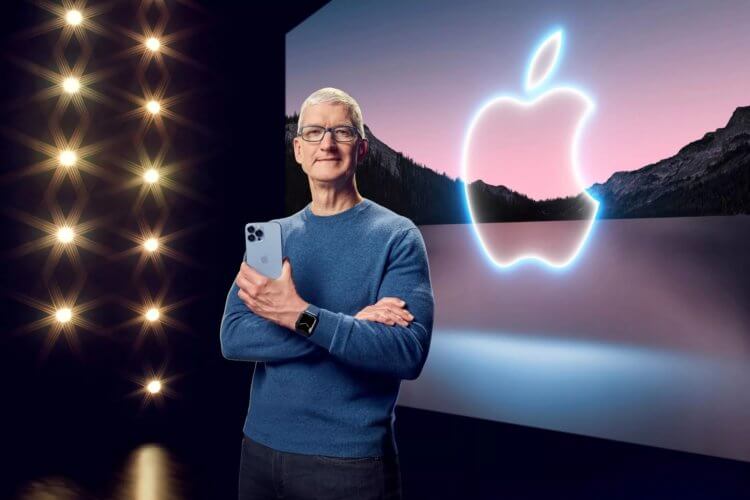 Тим Кук — самый необычный глава Apple. Он признал, что надо меньше пользоваться Айфоном и намекнул на выход VR-гарнитуры. Фото.
