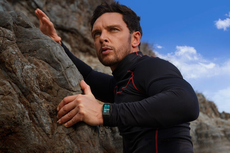 Эти умные часы кладут на лопатки даже Apple Watch Ultra. Почему стоит купить KOSPET TANK X1. На руке KOSPET TANK X1 не выглядят громоздкими. Эти умные часы кладут на лопатки даже Apple Watch Ultra. Почему стоит купить KOSPET TANK X1. На руке KOSPET TANK X1 не выглядят громоздкими. Фото.