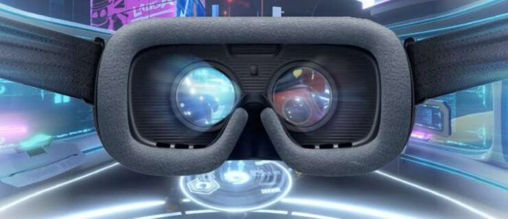 Экраны — одна из самых главных составляющих любой VR-гарнитуры. Фото.