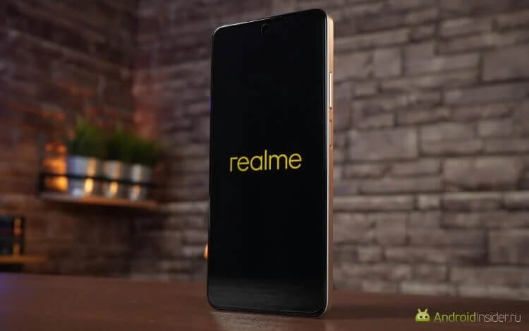 Что купить вместо iPhone. Realme C55 — отличный смартфон по цене ниже 15 тысяч рублей. Фото.
