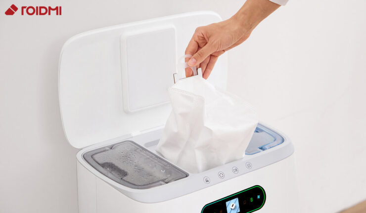 Просто меняете заполненный мешок на новый и все. Никакой грязи и пыли. Фото.