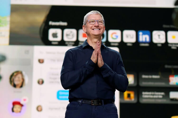Кажется, Apple готова выпускать Айфоны для бедных и продавать их себе в убыток. Фото.