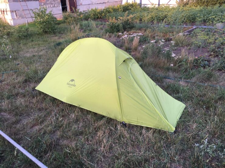 Какую палатку взять в поход. Можно даже выбрать палатку на одного человека. Какую палатку взять в поход. Можно даже выбрать палатку на одного человека. Фото.