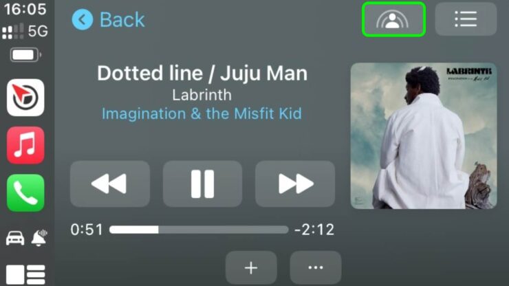 Поделиться песней в Apple Music. Кнопка SharePlay появилась в Apple Music CarPlay. Фото.