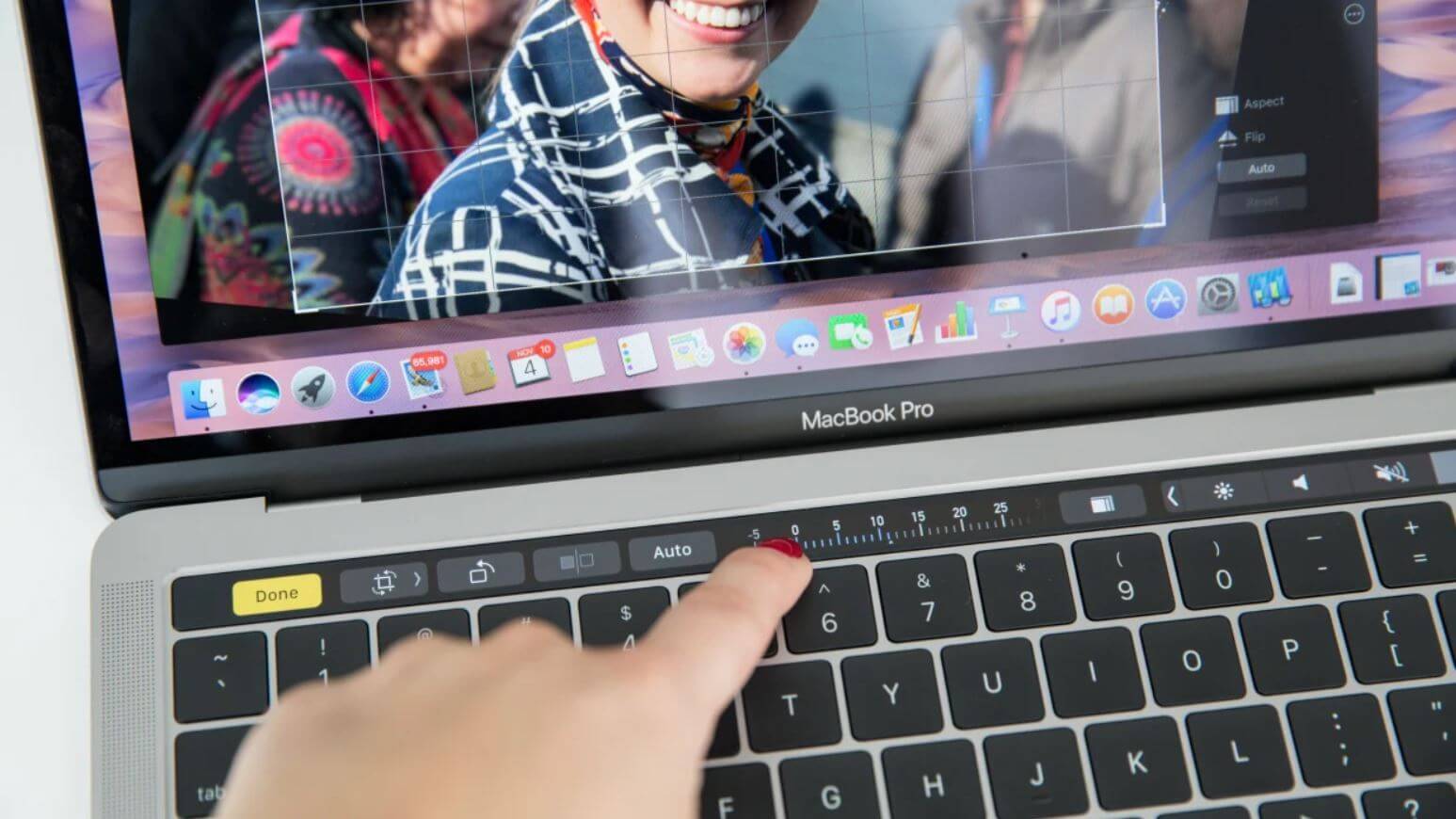 Может ли Apple отключить MacBook. Apple не блокировала Макбук, так как не работало бы устройство, а не Apple ID. Фото.