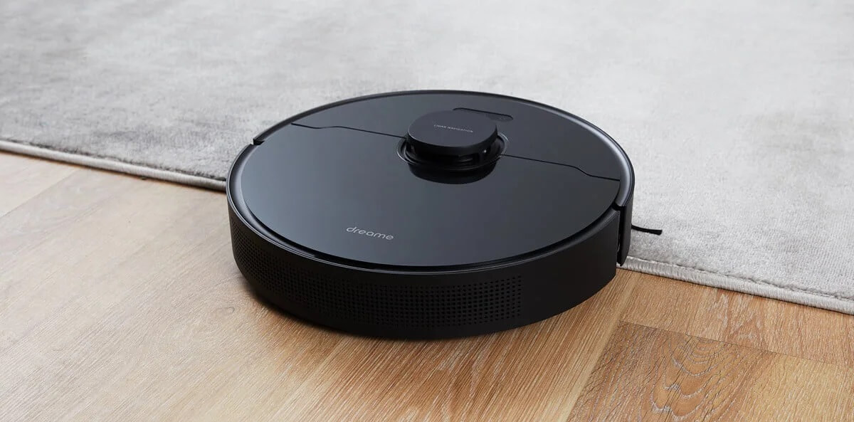 Крутые роботы-пылесосы Xiaomi отдают с огромными скидками. Где купить и какой лучше выбрать. Фото.