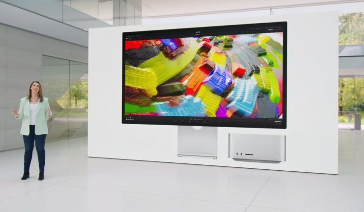 Mac Studio дешевле, но у него меньше разъемов и нет возможностей расширения. Фото.