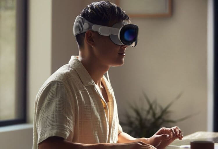 Чем заменить VR-очки Apple, потратив в разы меньше. Вот альтернативы, которые работают не только с Айфоном. Фото.