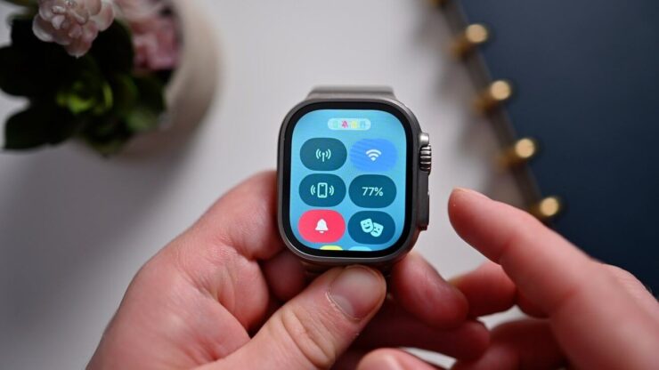 Пункт управления на Эпл Вотч. Пункт управления теперь запускается нажатием боковой кнопки. Фото.