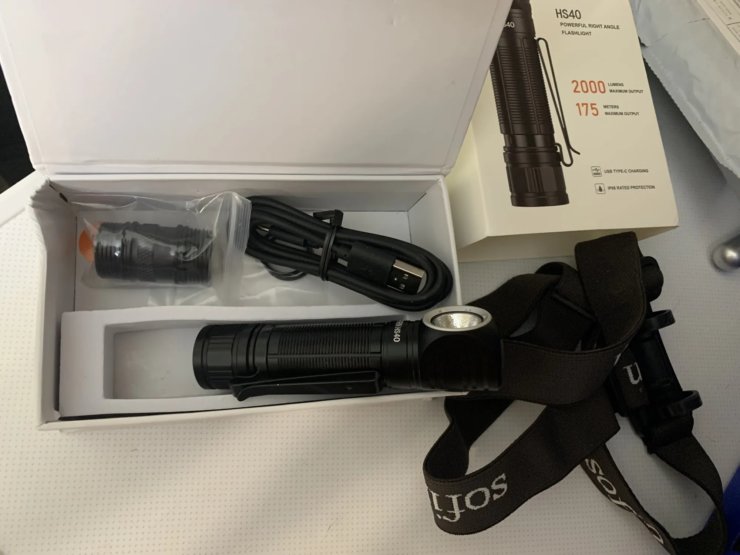 Налобный аккумуляторный фонарик. Фонарик очень мощный и сможет осветить все необходимое пространство. Налобный аккумуляторный фонарик. Фонарик очень мощный и сможет осветить все необходимое пространство. Фото.