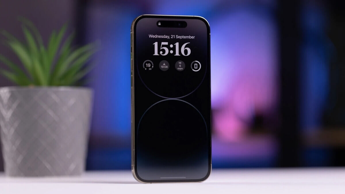 Как снизить нагрев iPhone. Причин для перегрева iPhone 14 много, но те же самые причины могут спровоцировать нагрев и других моделей Айфонов. Фото.