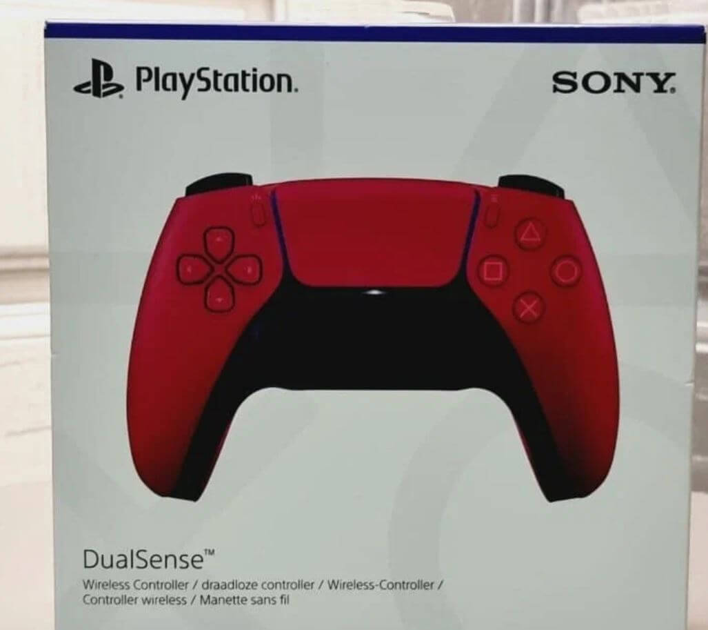 Геймпад для PlayStation 5. Отличный игровой аксессуар для тех, кому надоели белые и черные геймпады. Геймпад для PlayStation 5. Отличный игровой аксессуар для тех, кому надоели белые и черные геймпады. Фото.